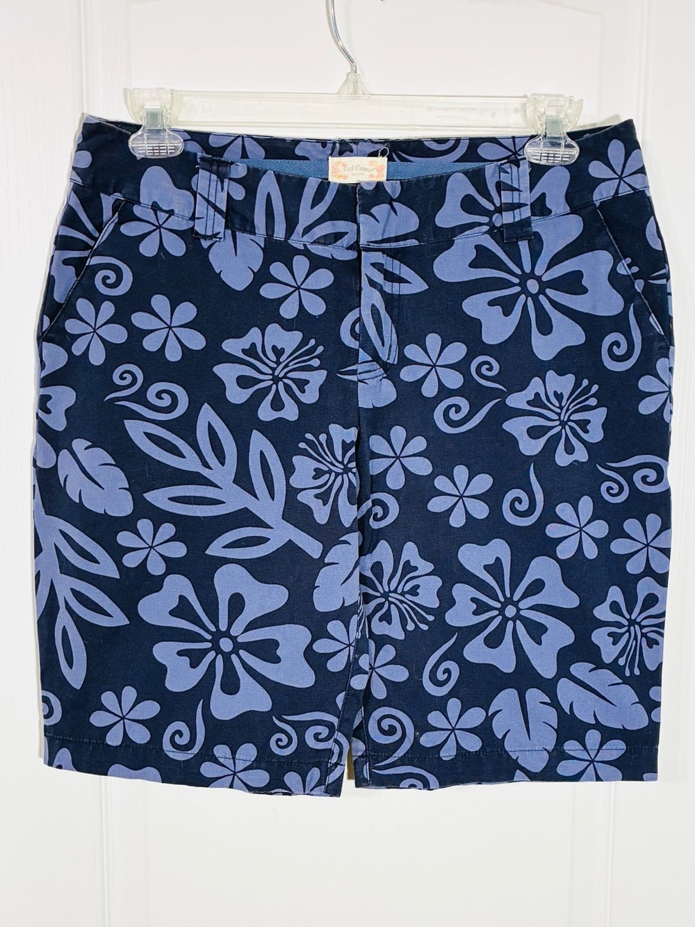 Y2K Red Camel Hawaiian Floral Bermuda Shorts Navy Blue Size Junior 11